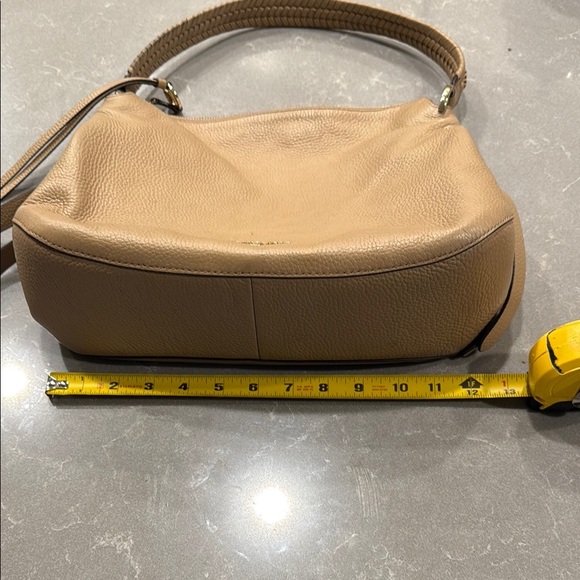 Michael Kors Beige Leather Shoulder Bag Braided Handle - Picture 2 of 12